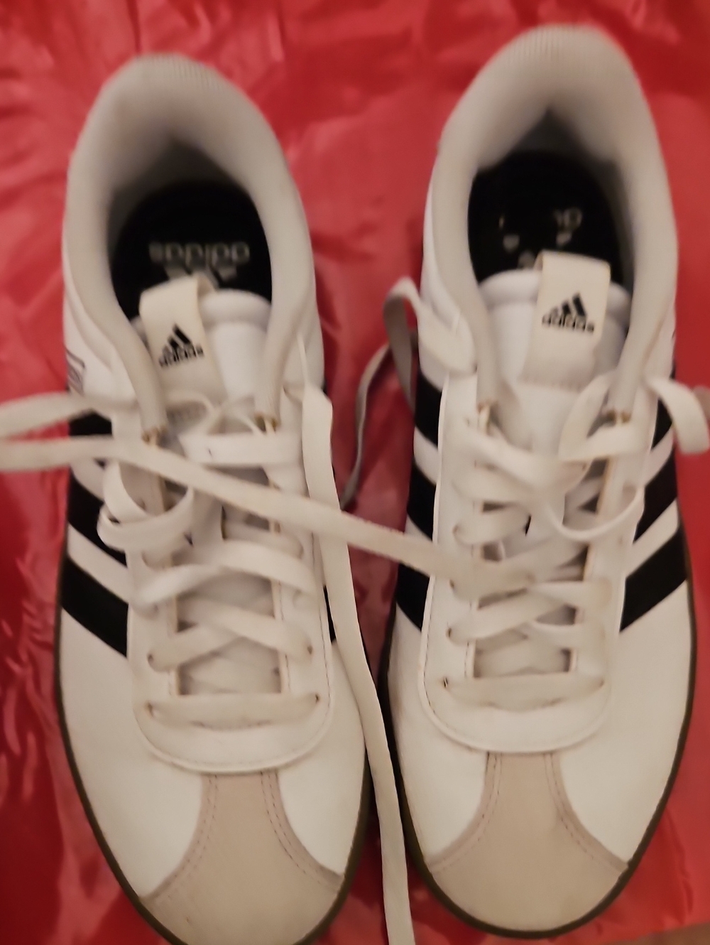 adidas Womens White & Black Lace-Up Athletic Sneakers